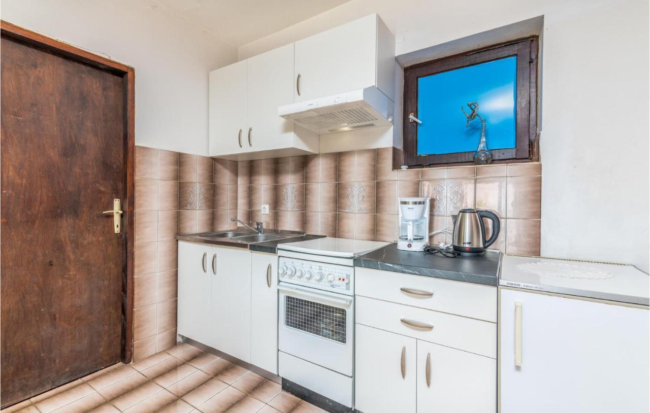 Lovely Apartment In Stara Baska With Wifi Exterior foto